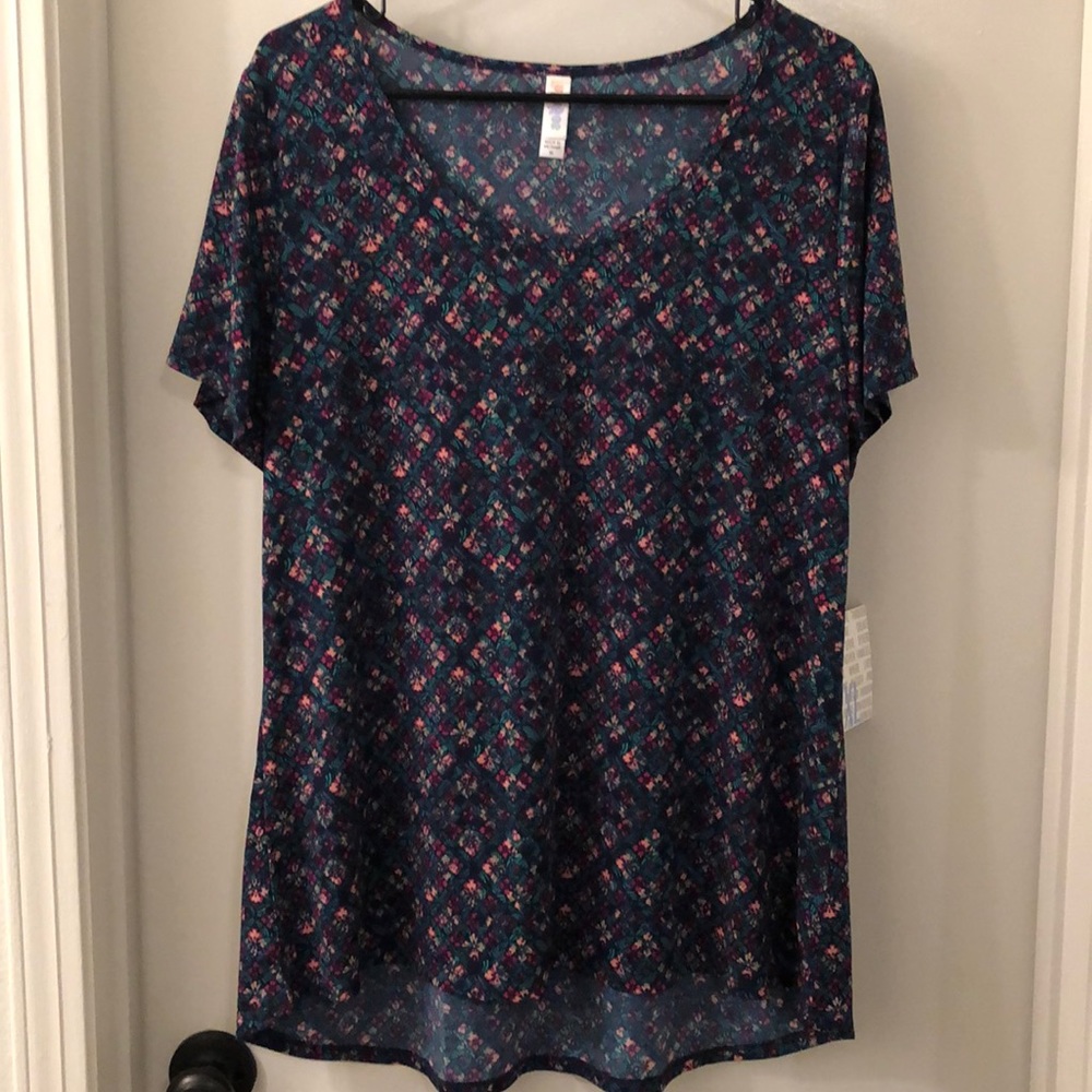 Lularoe Classic T